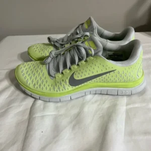 Nike Free 3.0 Running Sneaker, women size 8.5